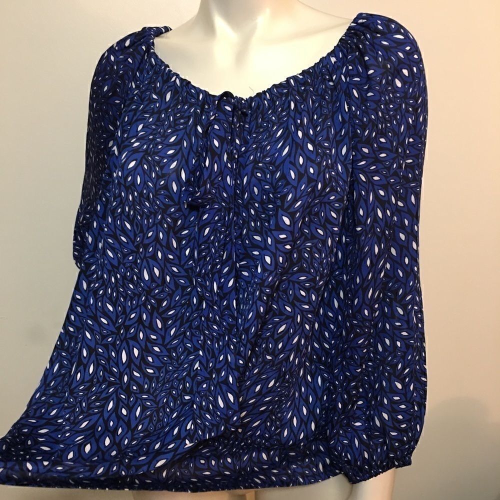 Violet & Claire drawstring Neck chiffon top‎ - Picture 4 of 5